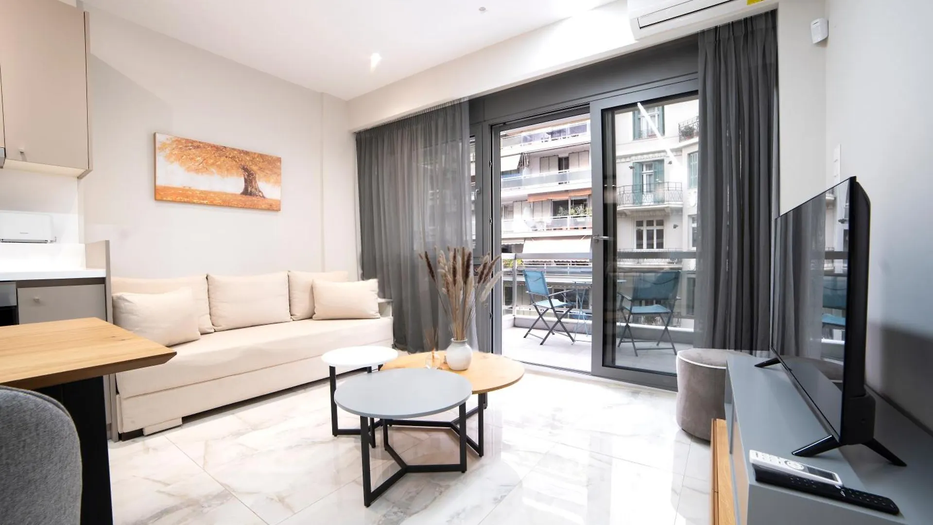 F & B Collection - City Center Hidden Gem Thessaloníki