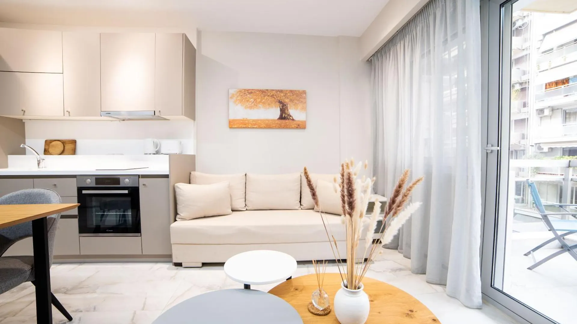F & B Collection - City Center Hidden Gem Thessaloniki